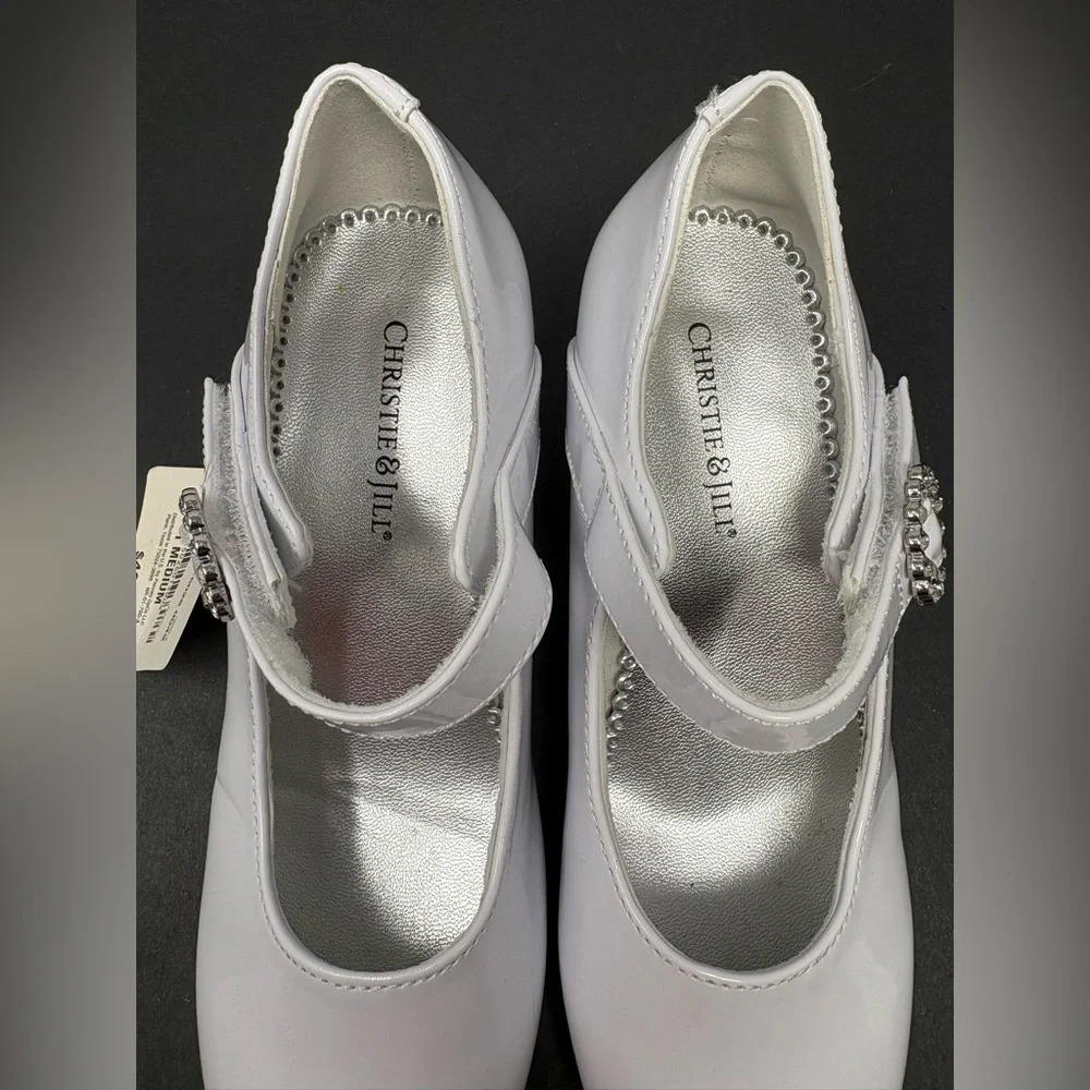 CHRISTIE & JILL: White Glossy Dress Shoes; Sparkle Embellishment, Kid Size 1.NEW